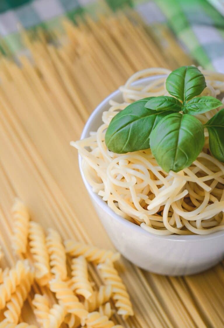 Creamy Pesto Pasta: A Harmony of Freshness and Indulgence 6 Creamy Pesto Pasta: A Harmony of Freshness and Indulgence