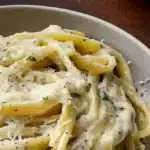 10-Minute Creamy Garlic Parmesan Noodles 3 10 minute creamy garlic parmesan noodles 2026 01 13 235913 1