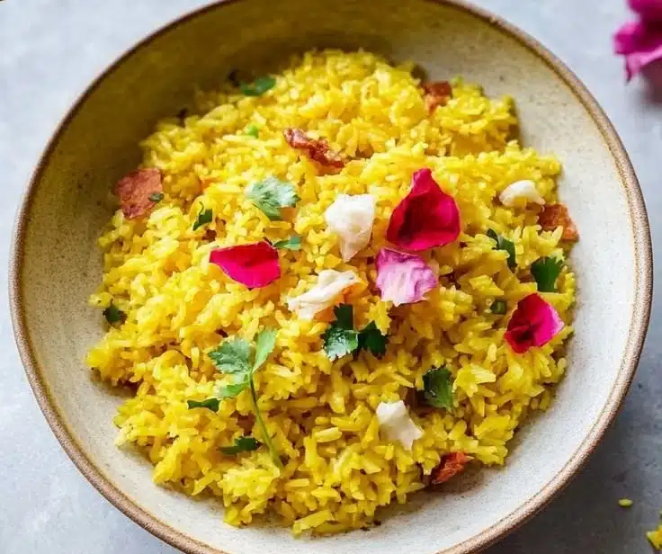Delicious Garlic Turmeric Rice in a bowl, quick and easy recipe